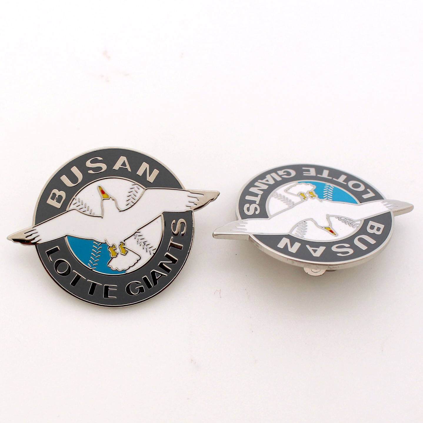 Custom Hard Enamel Collar Pin Brass Blank Pin Badge for Tourist Promotion Gift 