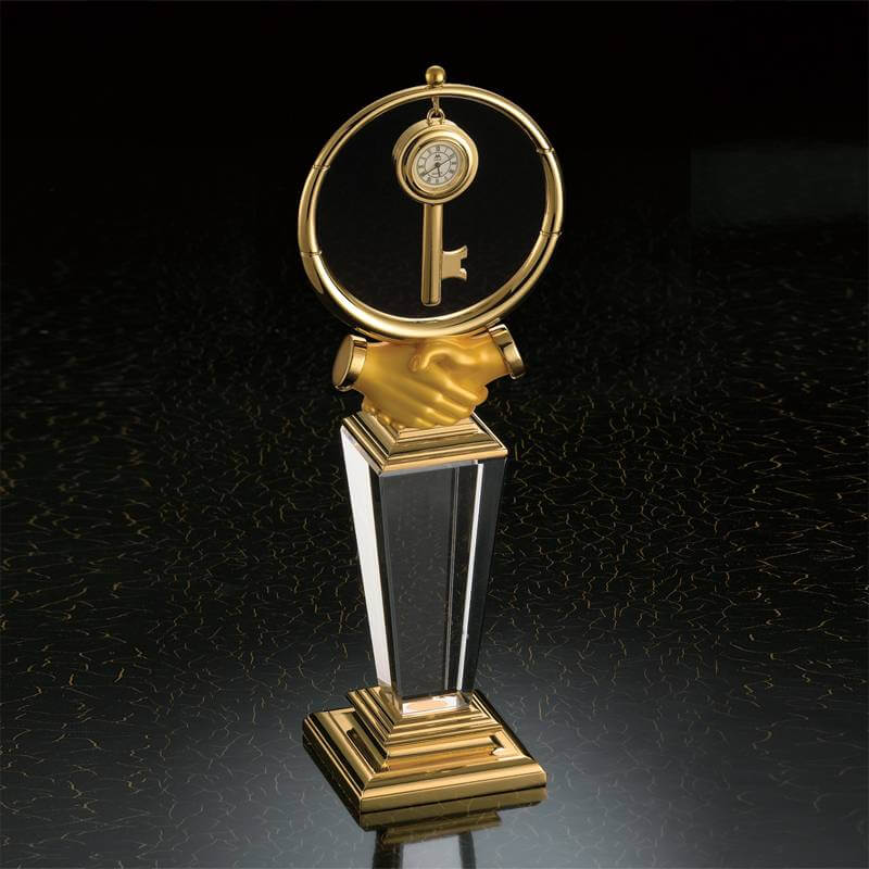 High-end Metal Trophy Cup Trophies Gold Plated Metal Cut Out Trophy