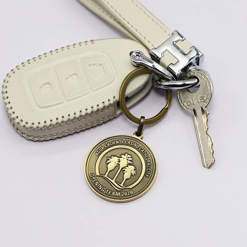 Free design metal keychain wholesale custom metal keychain 