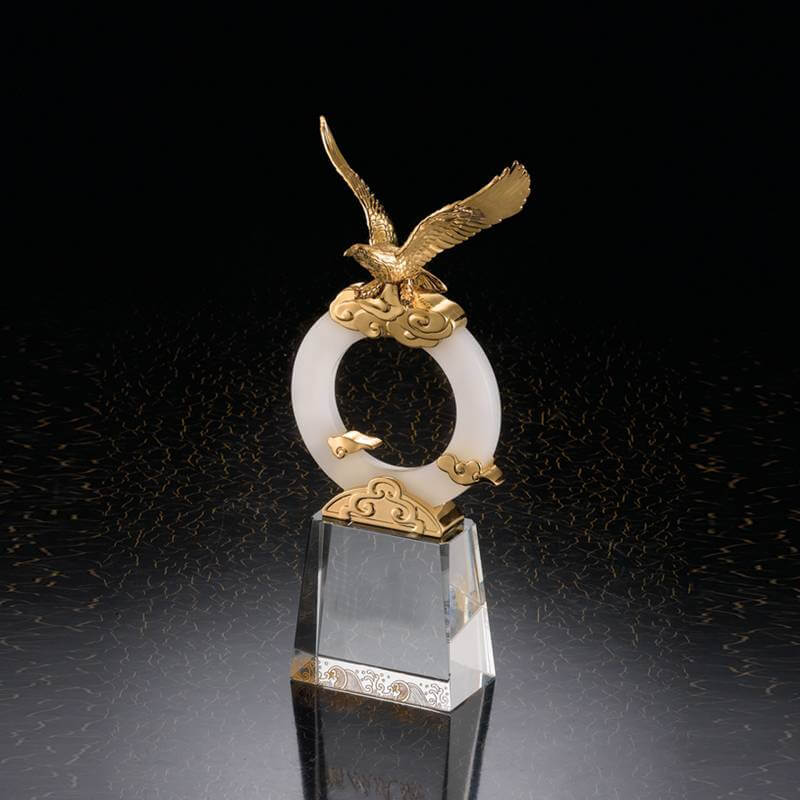 Custom 3D Metal Trophy Factory Design Crystal Glass Trophy 