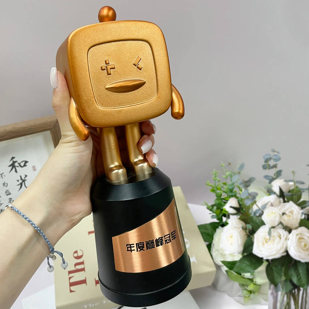 Wholesale Custom Gold Award Sandblasting Cute Cartoon Souvenir Metal Trophy 