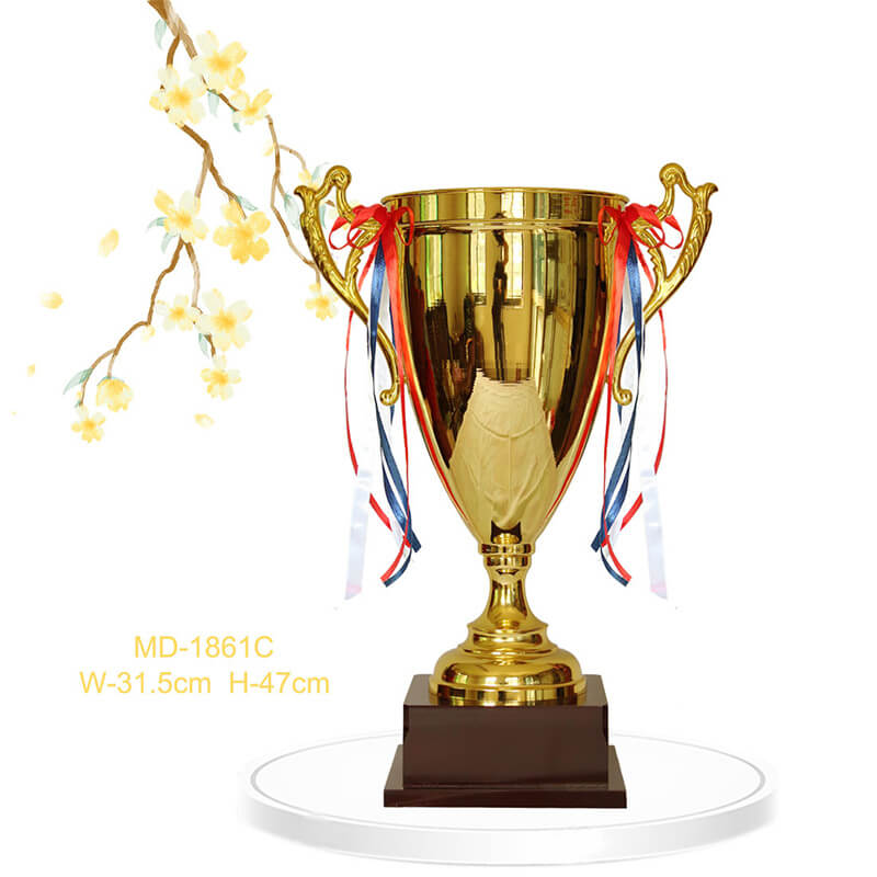 Factory Wholesale Sports Match Award Trophy Plated Metal League Cup Trophies